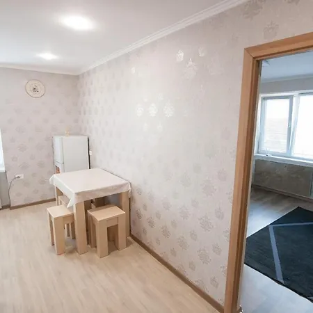 Уютная Однокомнатная Квартира Возле Басейнов Berehove  Exterior photo